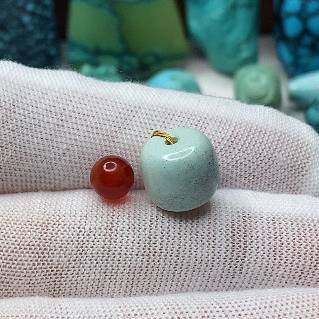未镶嵌南红玛瑙珠宝奇石