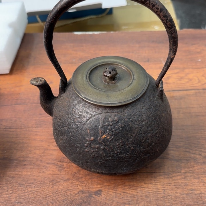 一个瓷器哈哈哈哈