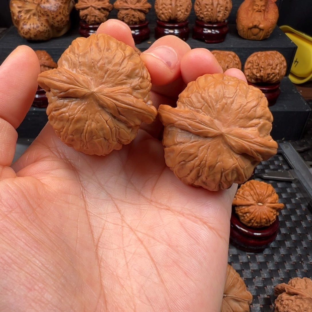 东***炮文玩核桃吊坠41石门元宝