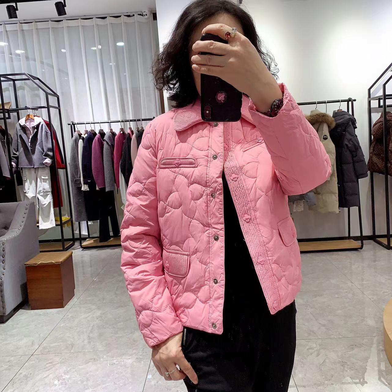 翻领四叶草羽绒服8805