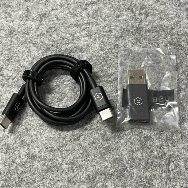 99新  大牌捡漏 原装轻奢MD C-C带USB