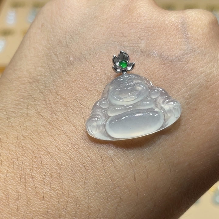 翡翠18K金镶嵌颈饰做****名佛公