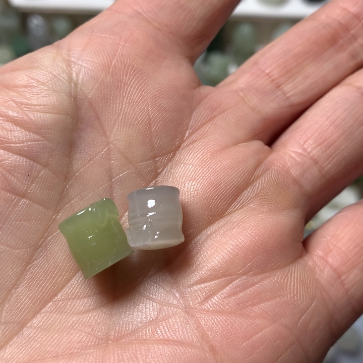 和田玉（糖玉）未镶嵌珠宝奇石