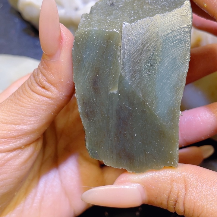 和田玉未镶嵌珠宝半成品