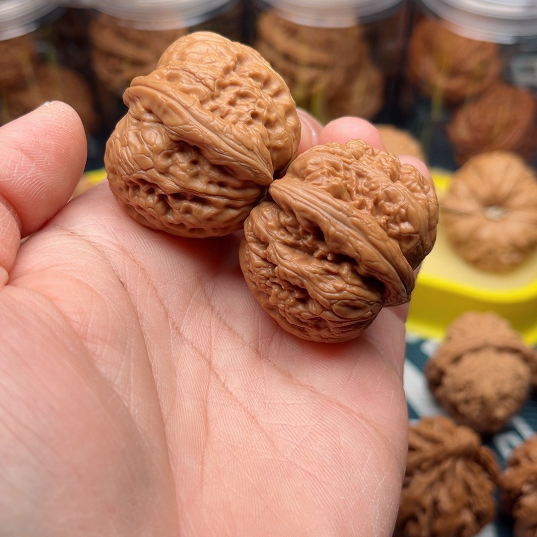 【闪购商品】桃木文玩核桃手把件36元宝