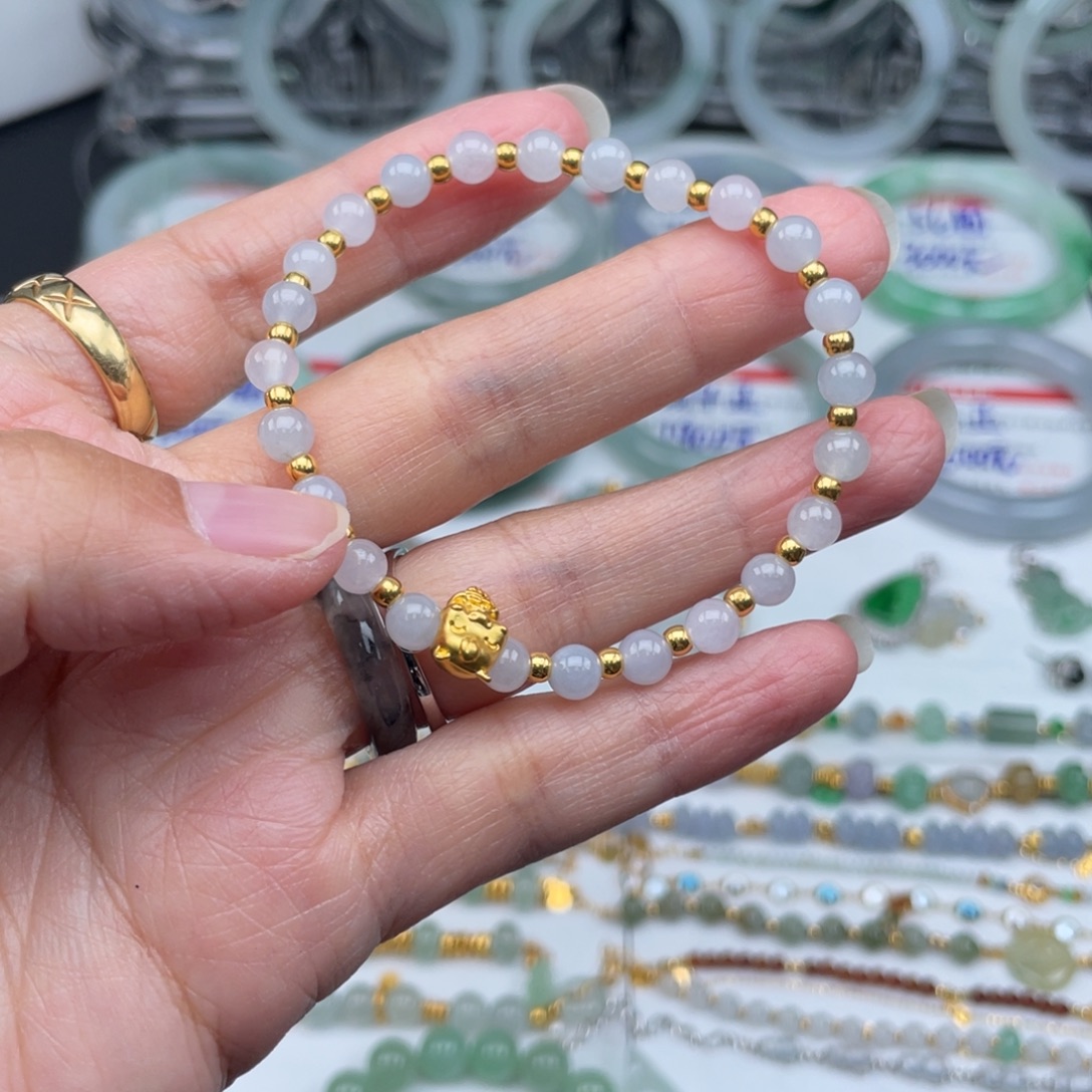 语***语翡翠足金镶嵌手串