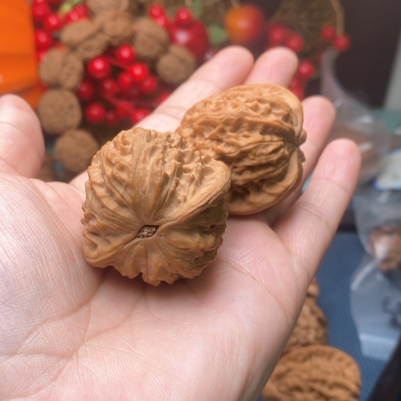 【闪购商品】文玩核桃吊坠西*记38尺金牛