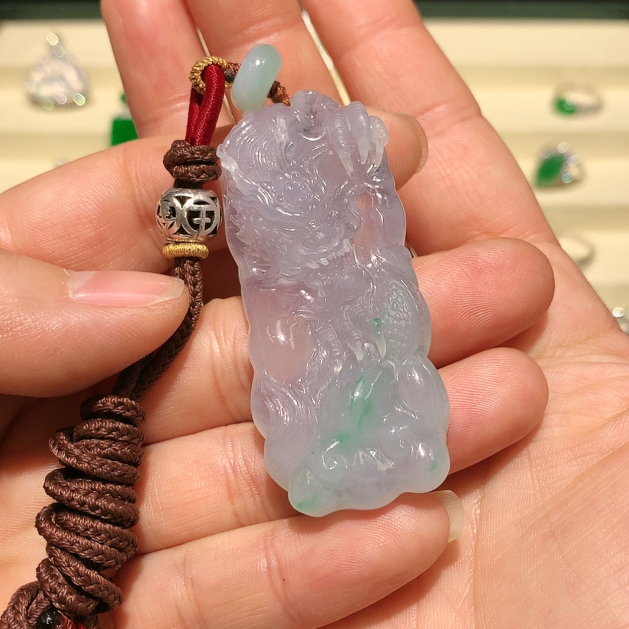 【闪购商品】翡翠颈饰未镶嵌缅甸A货