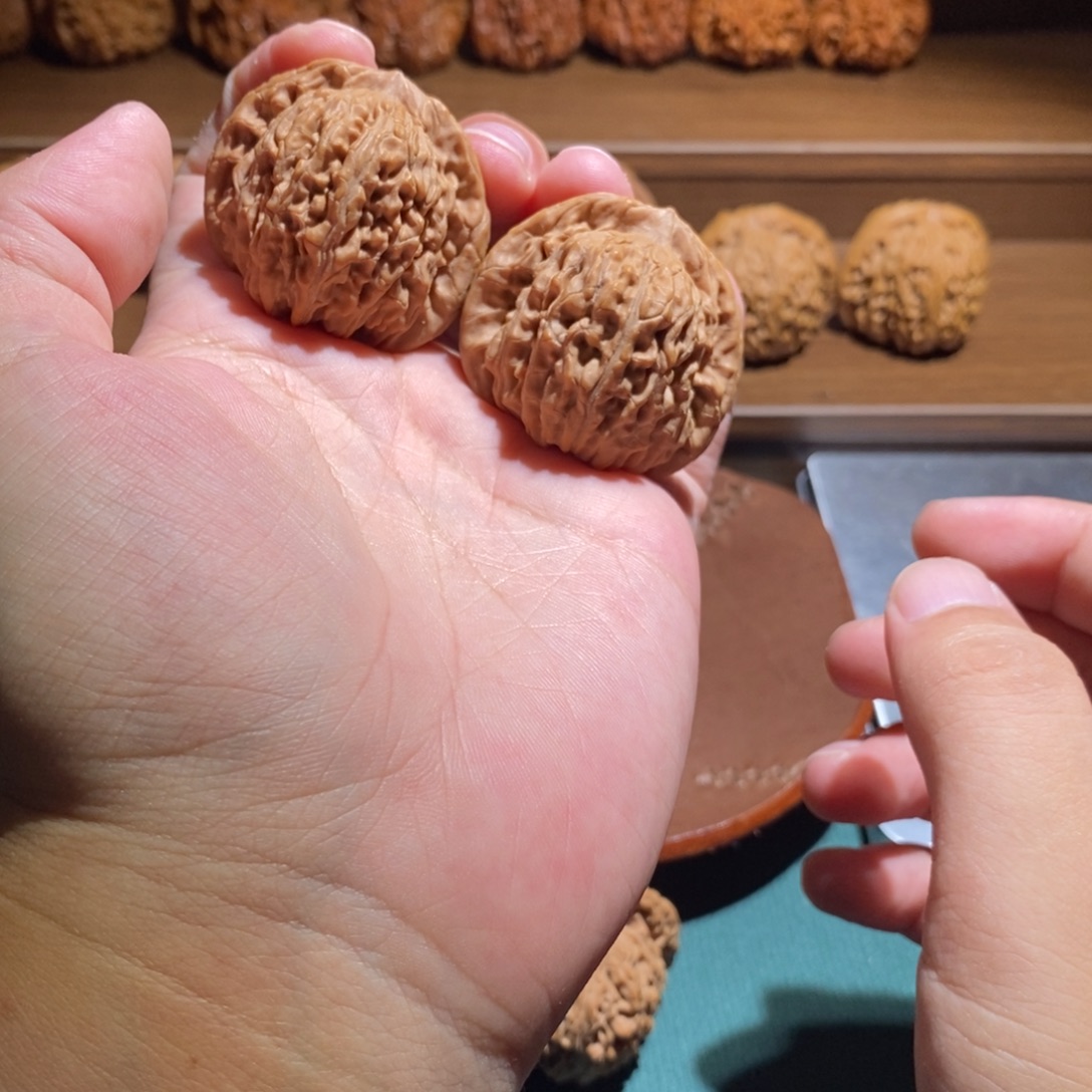 文玩核桃吊坠楼子