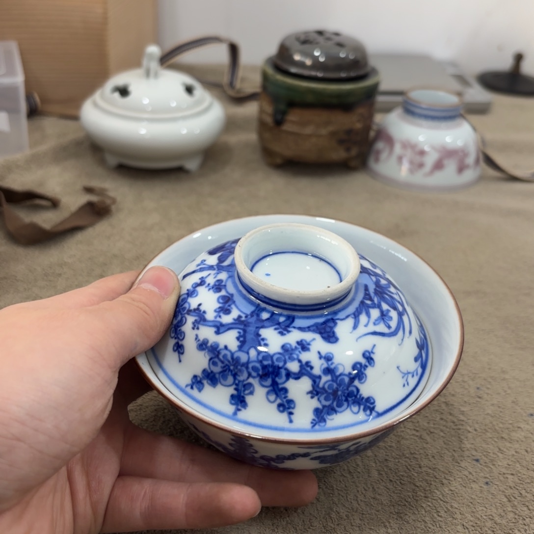 瓷片非常好看漂亮的物品 