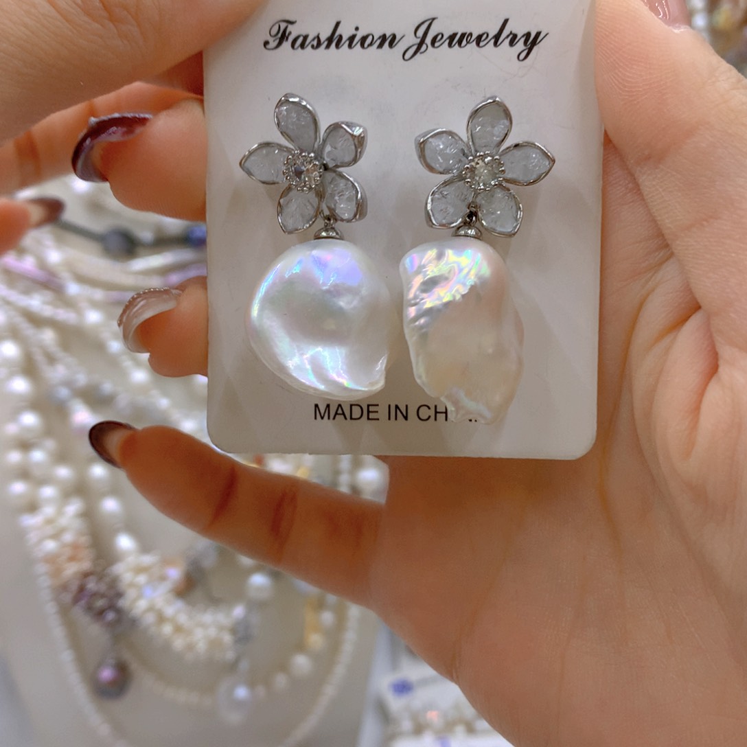 淡水珍珠耳饰合金