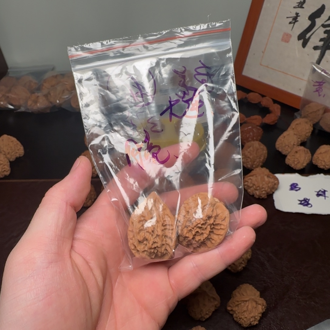 亮***桐吊坠文玩核桃无药13鸡