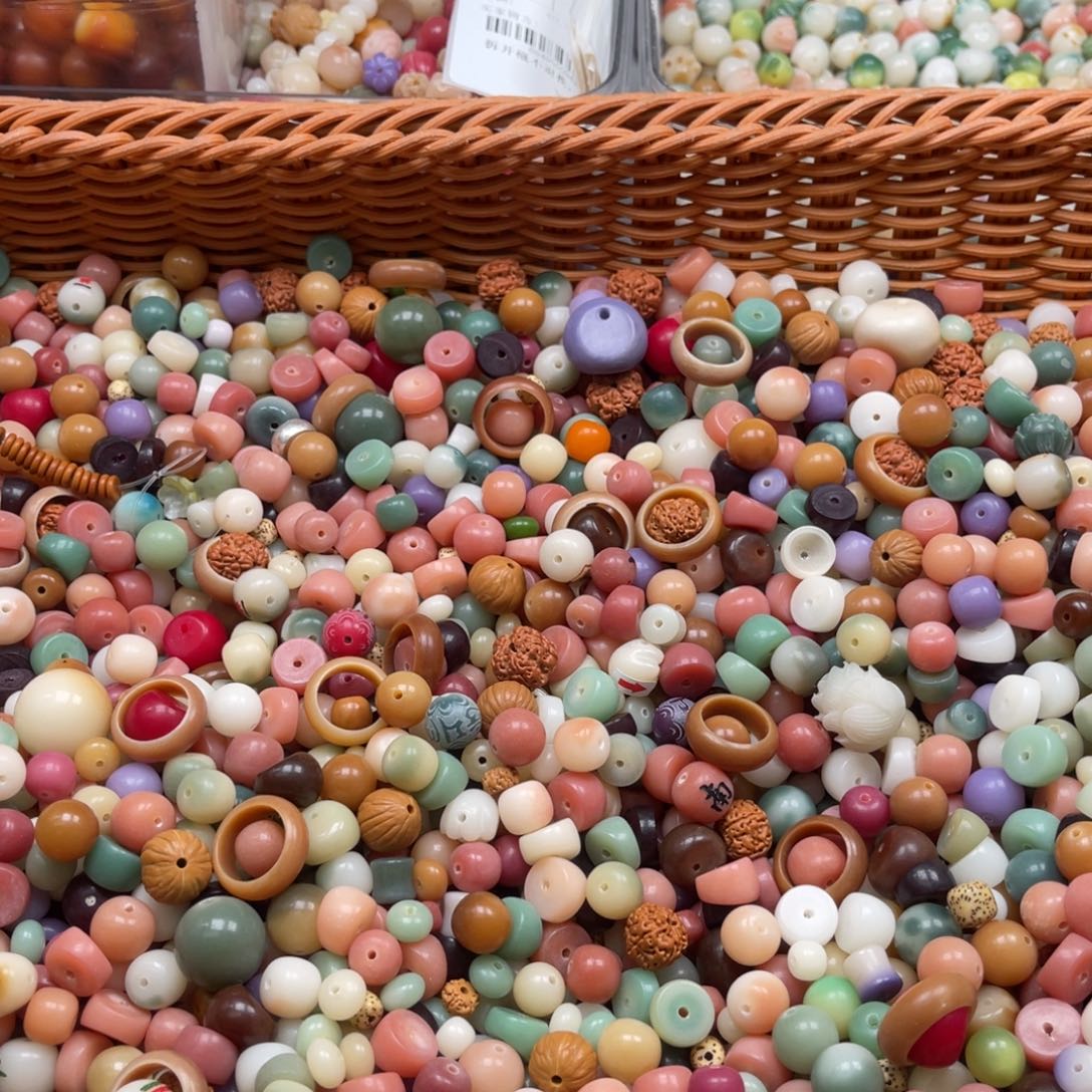 吊坠白玉菩提p x89/6-12mm/400颗混珠瑕