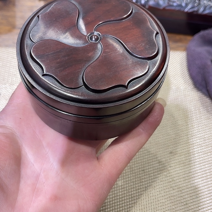 香榧木随**好过大年放大漏了