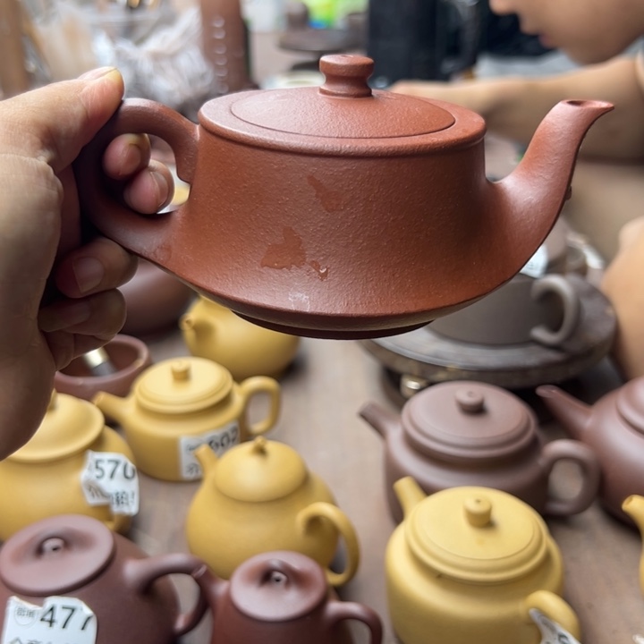 茶壶紫砂降坡泥半手赞240