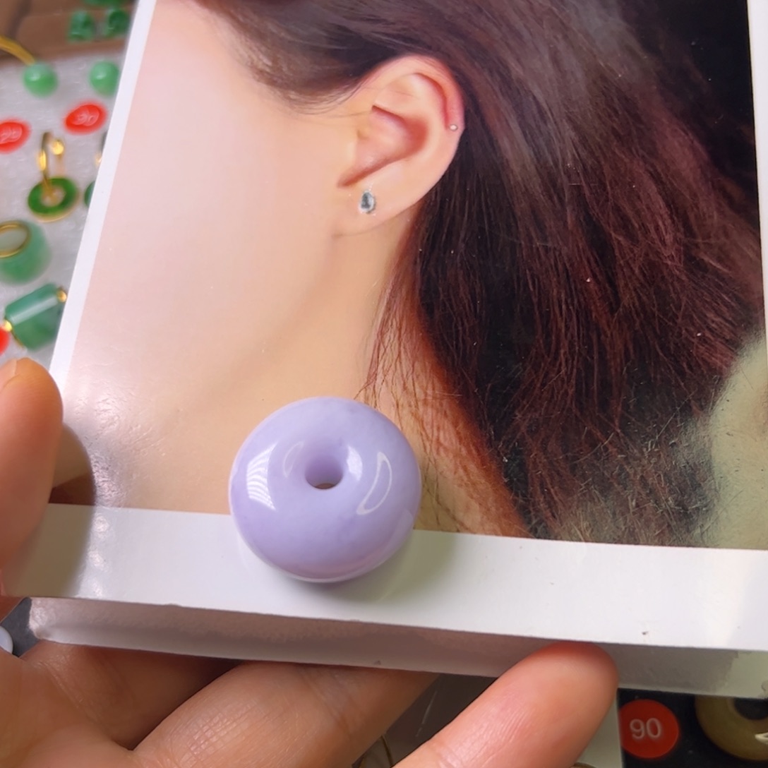 翡翠颈饰未镶嵌w****～胖扣