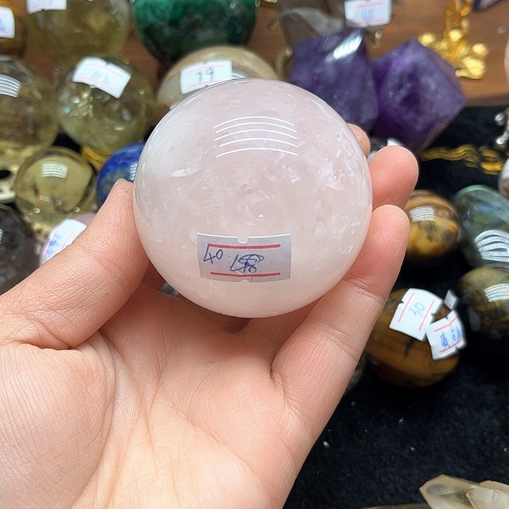 水晶315克粉水晶球未镶嵌