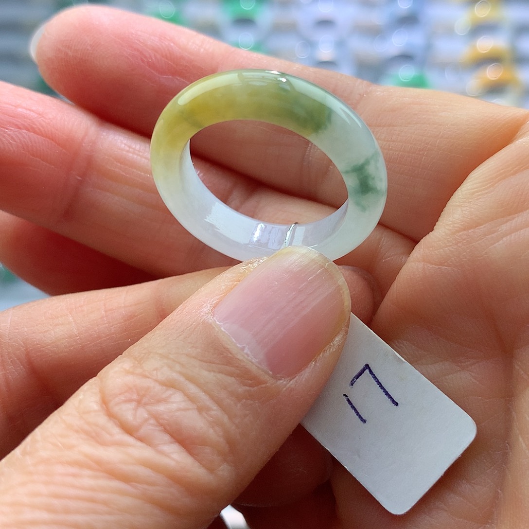 翡翠戒指未镶嵌17号