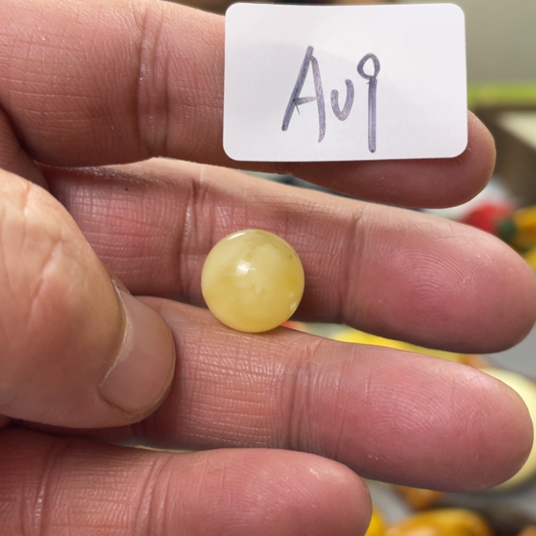 手链琥珀未镶嵌多样性发，发其中一件