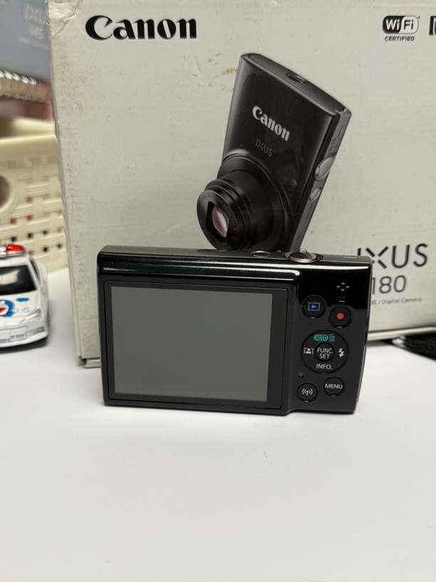 99新  佳能 IXUS180带原包装盒高清便携数码相机人像旅游