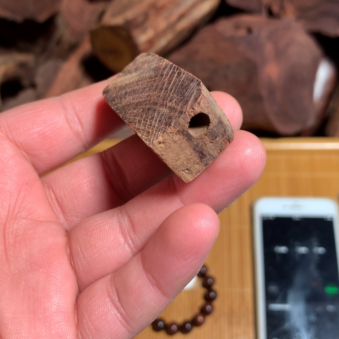 7***黄花梨/降香黄檀手串海南黄花梨老料