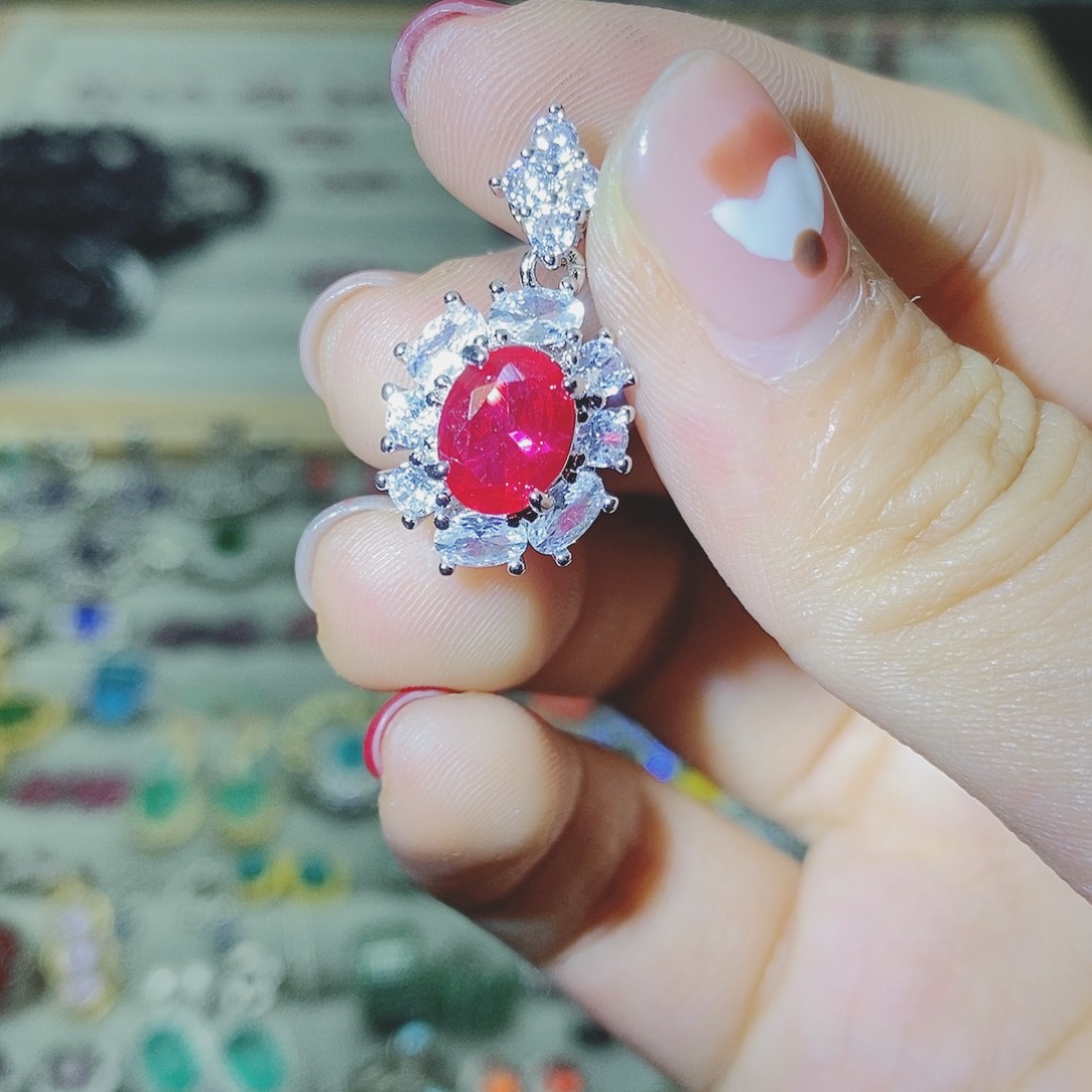 【闪购商品】托帕石耳饰银S925镶嵌