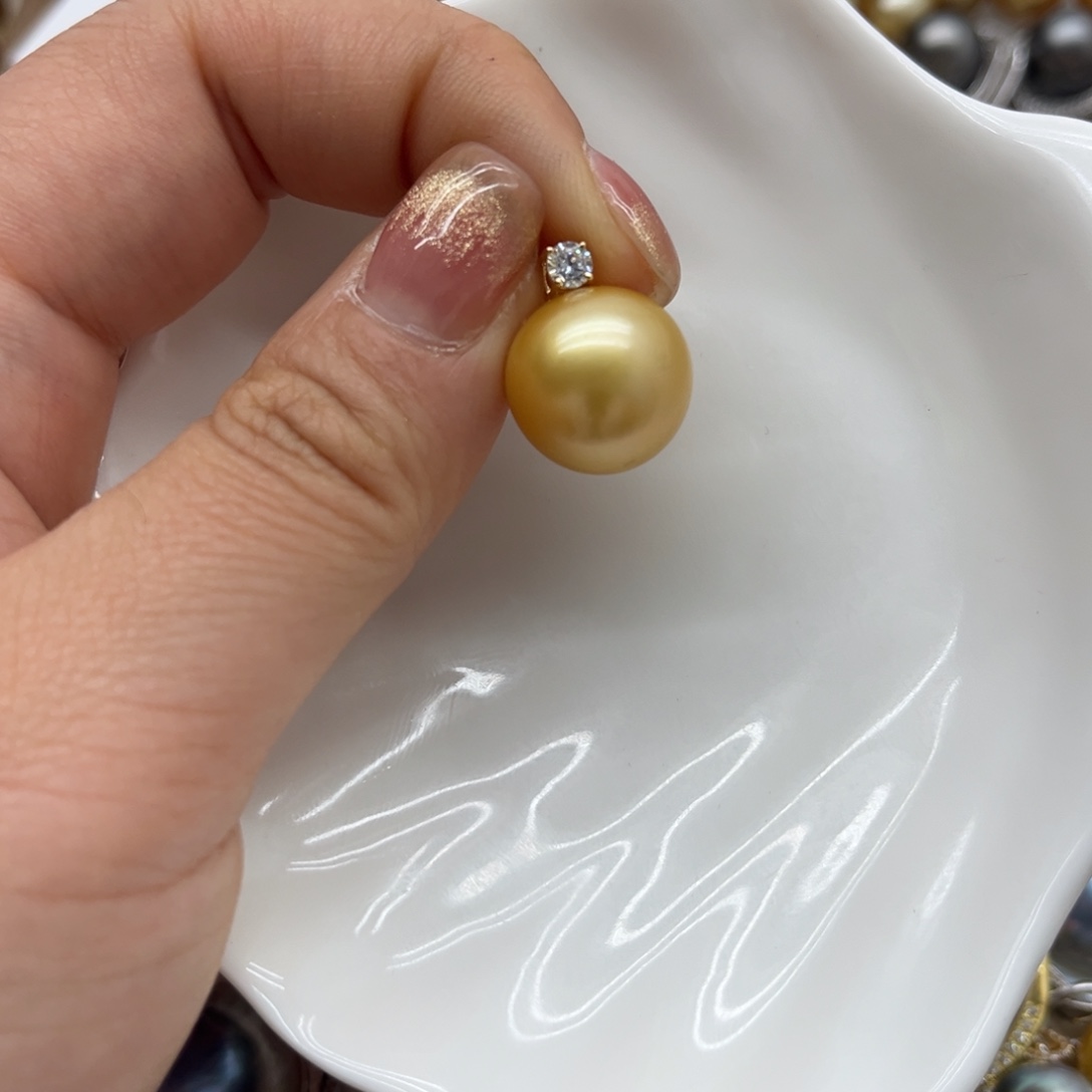 海水珍珠18K金镶嵌吊坠(不含链)