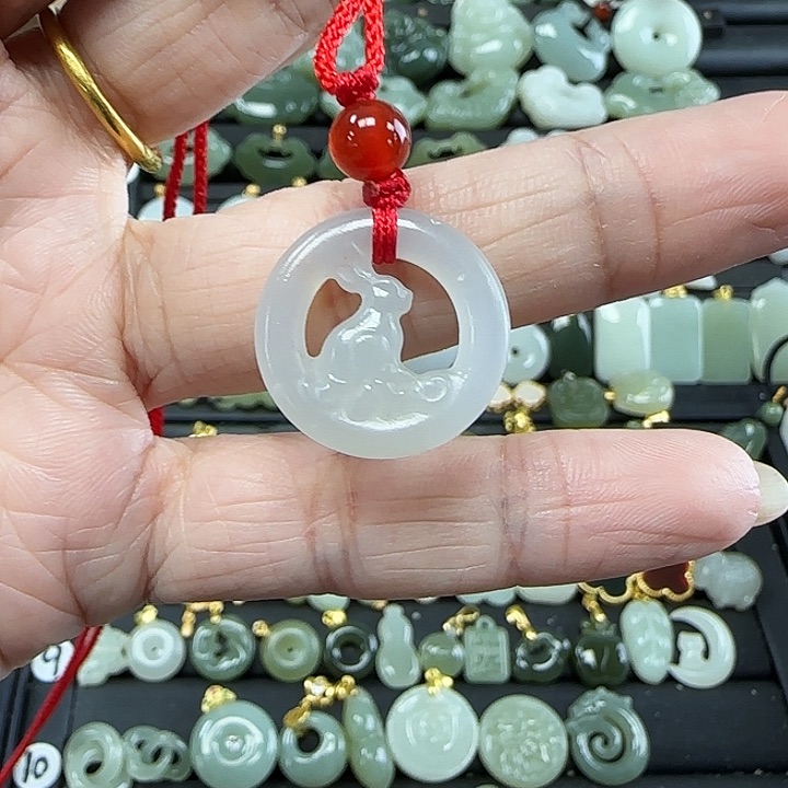 和田玉吊坠(不含链)未镶嵌