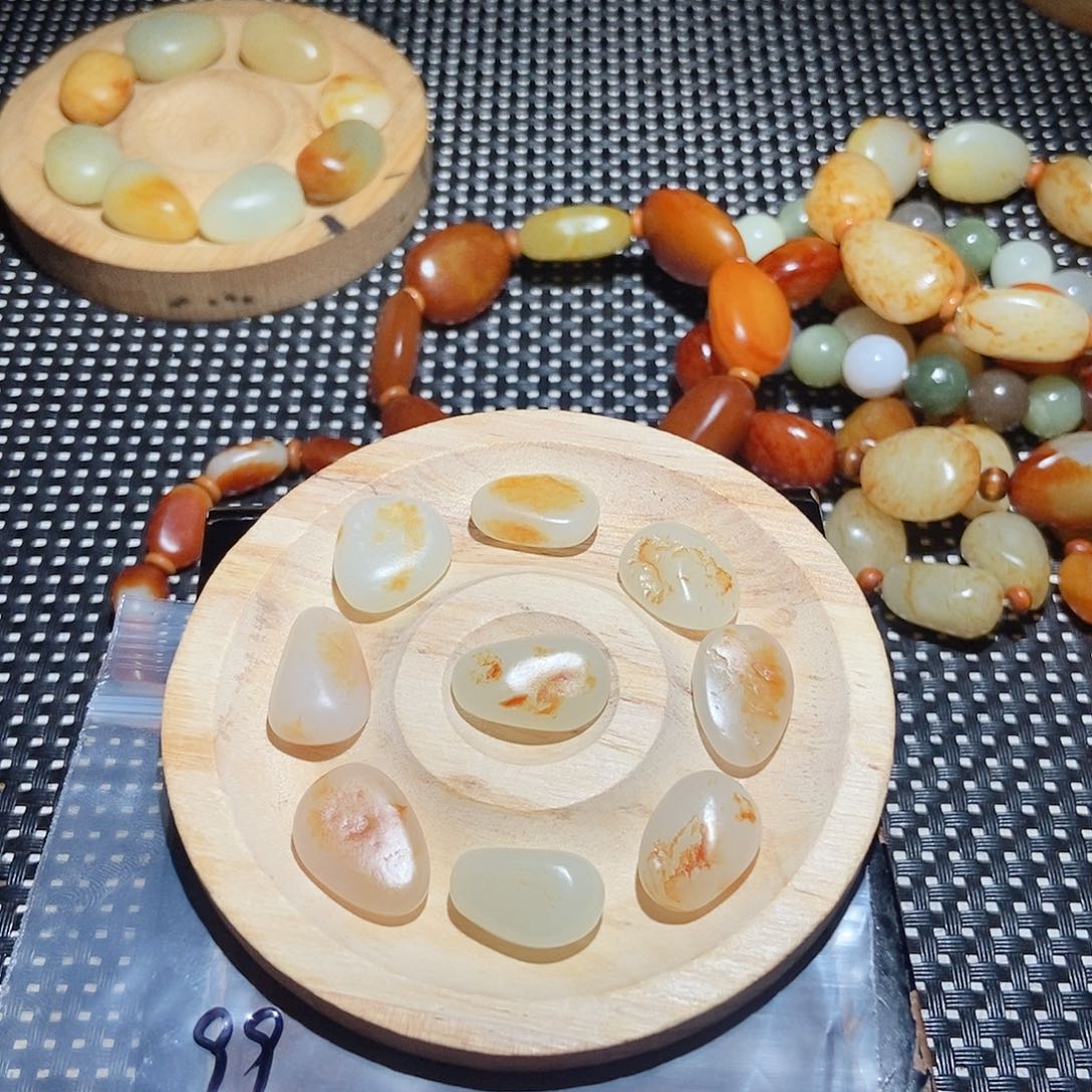 未镶嵌手链和田玉缘**作