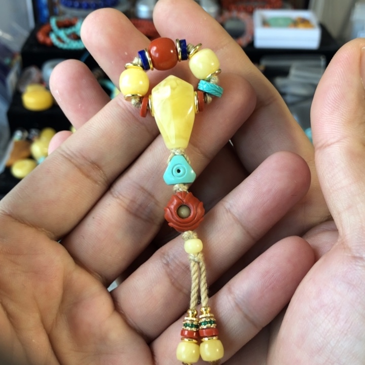 蜜蜡珠宝奇石未镶嵌