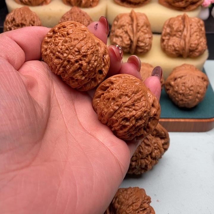 血麒麟核桃39尺已打底……20号