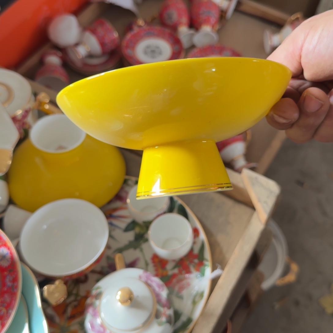 米***儿搪瓷骨瓷餐具高温陶瓷工厂清