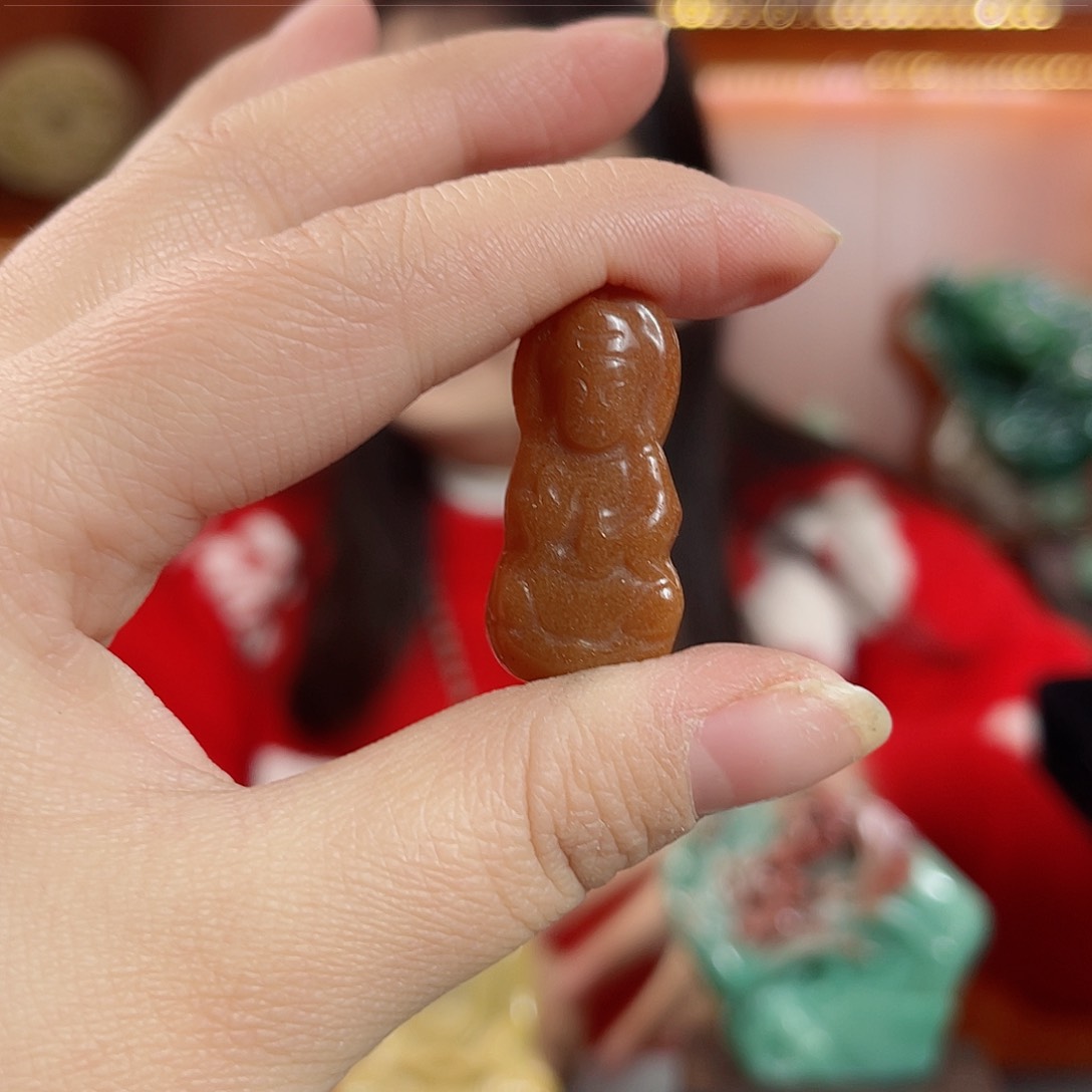 密玉（石英质玉）颈饰未镶嵌