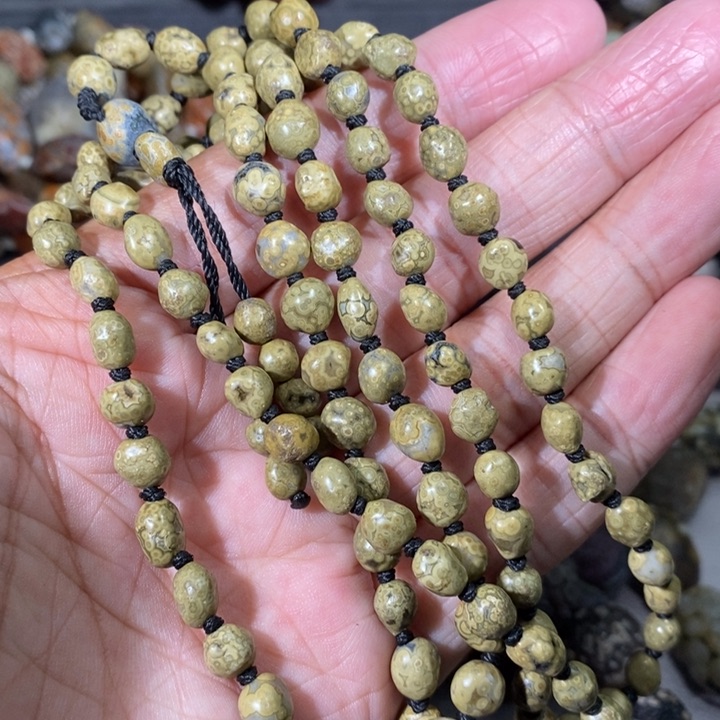 未镶嵌玛瑙/玉髓珠宝奇石