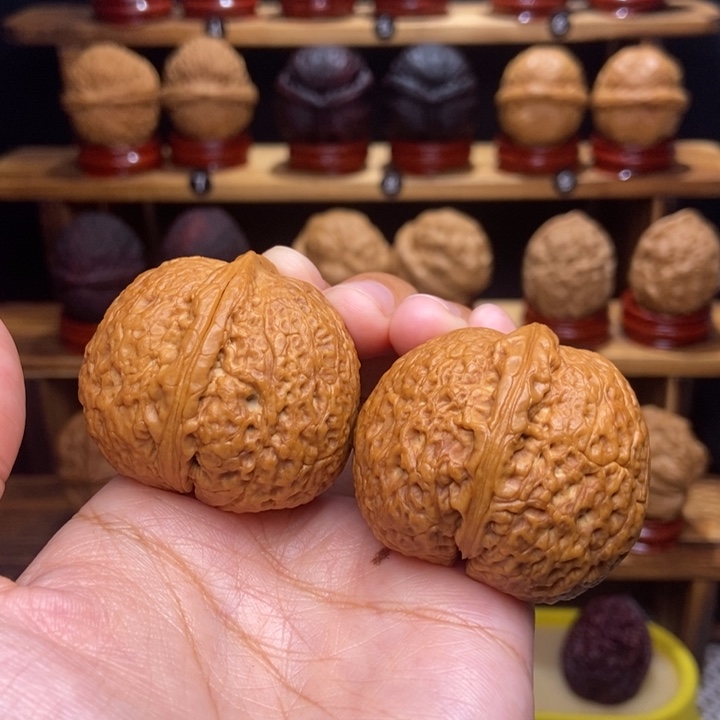 文玩核桃吊坠鸿鹄17