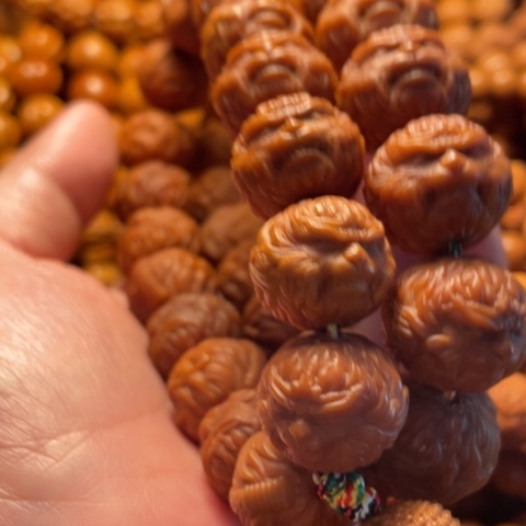 手串猴头核桃自*舞台