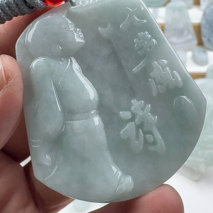 翡翠未镶嵌颈饰天然缅甸A货翡翠