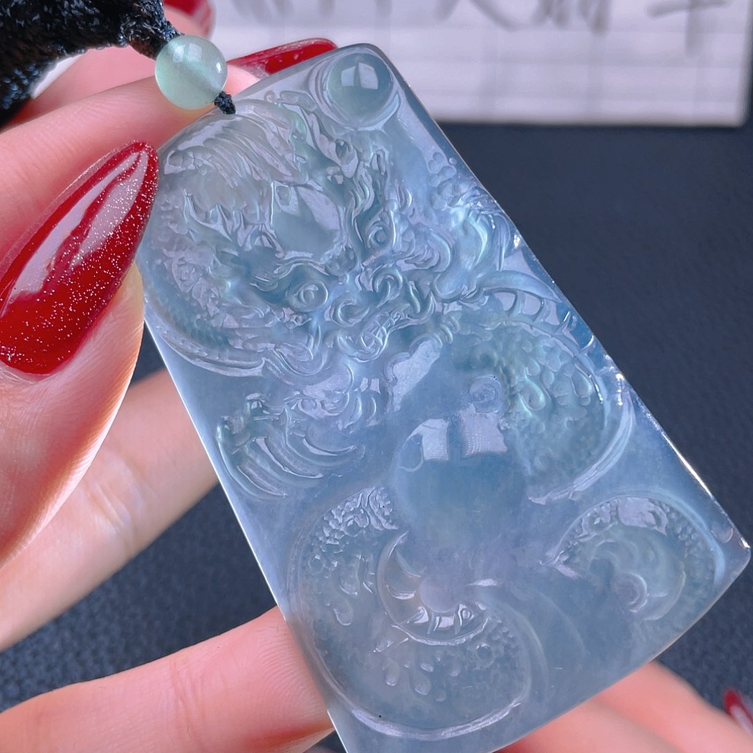 翡翠颈饰未镶嵌888888888888