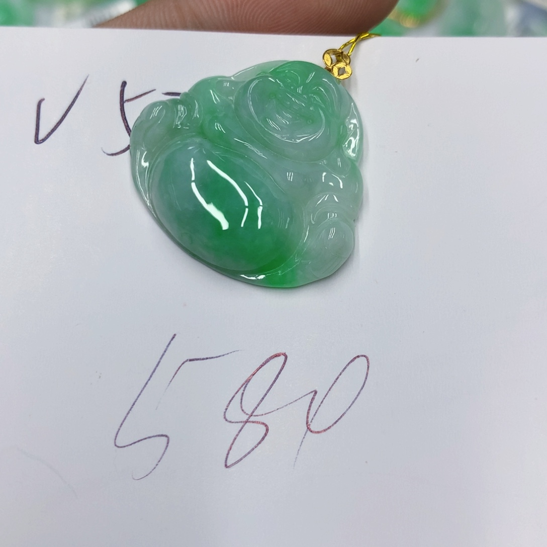 翡翠颈饰18K金镶嵌悉翡翠