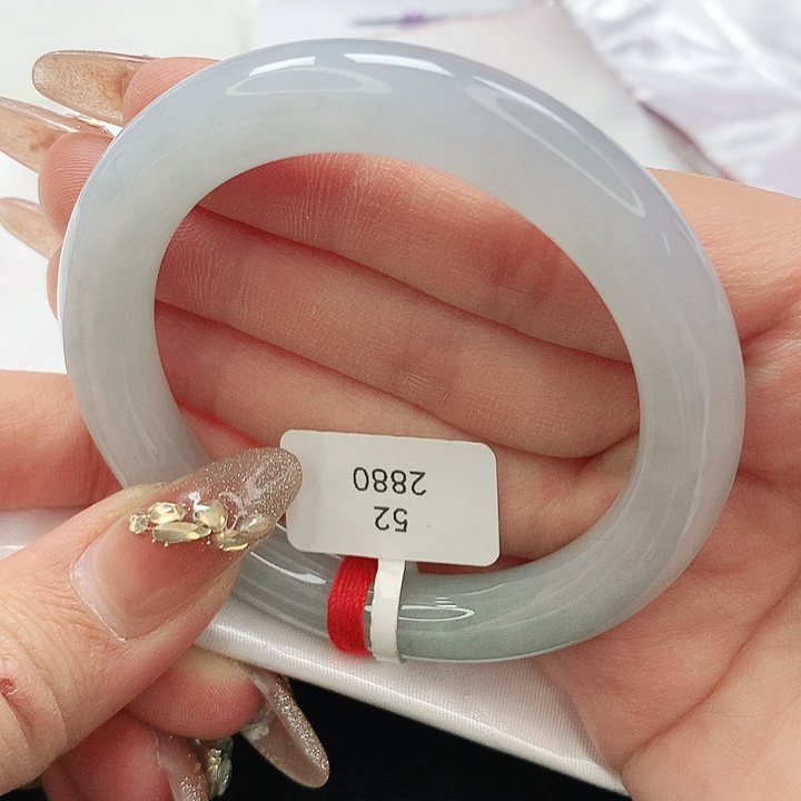 翡翠手镯未镶嵌缅甸天然A货翡翠