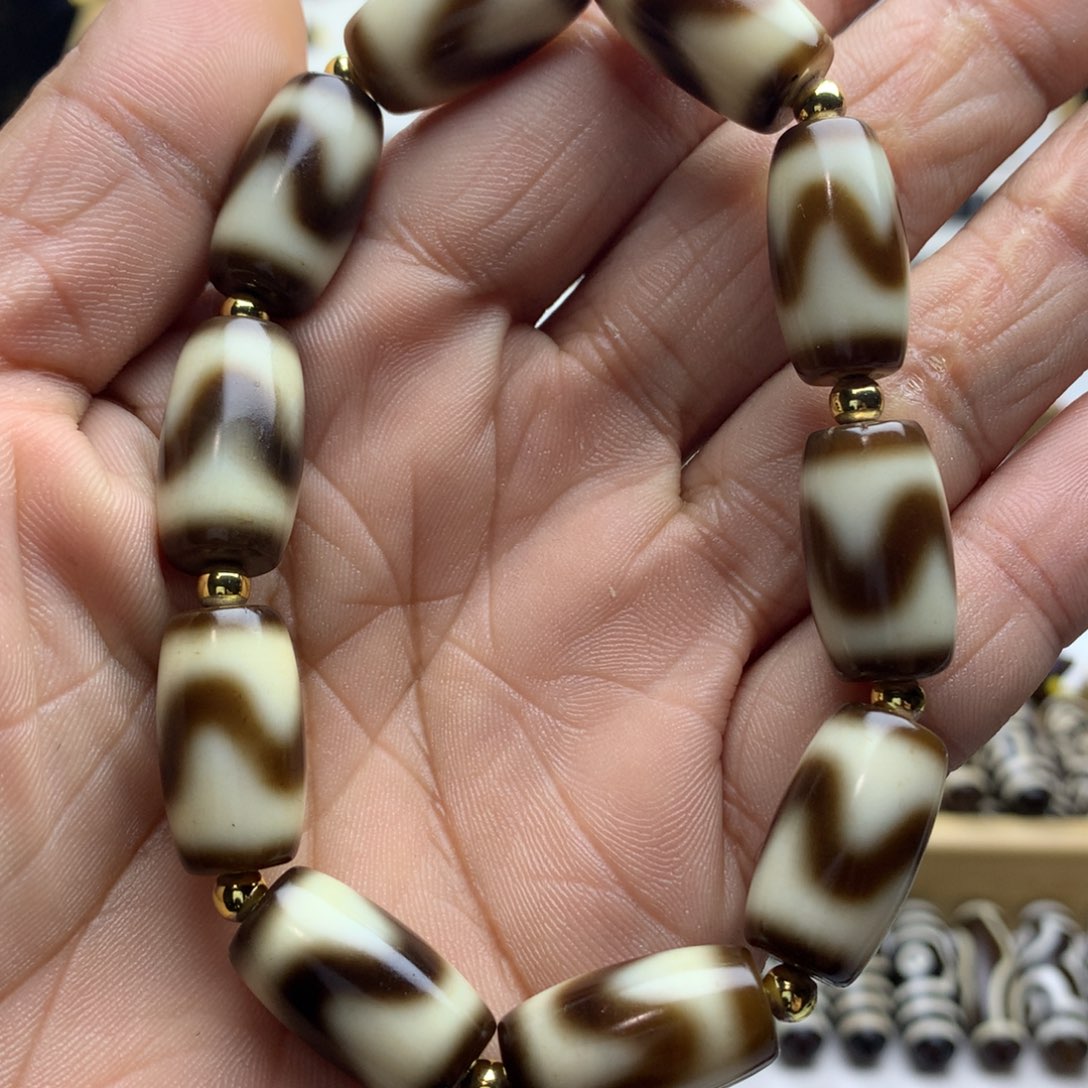 玛瑙/玉髓颈饰未镶嵌人工烧制玛瑙