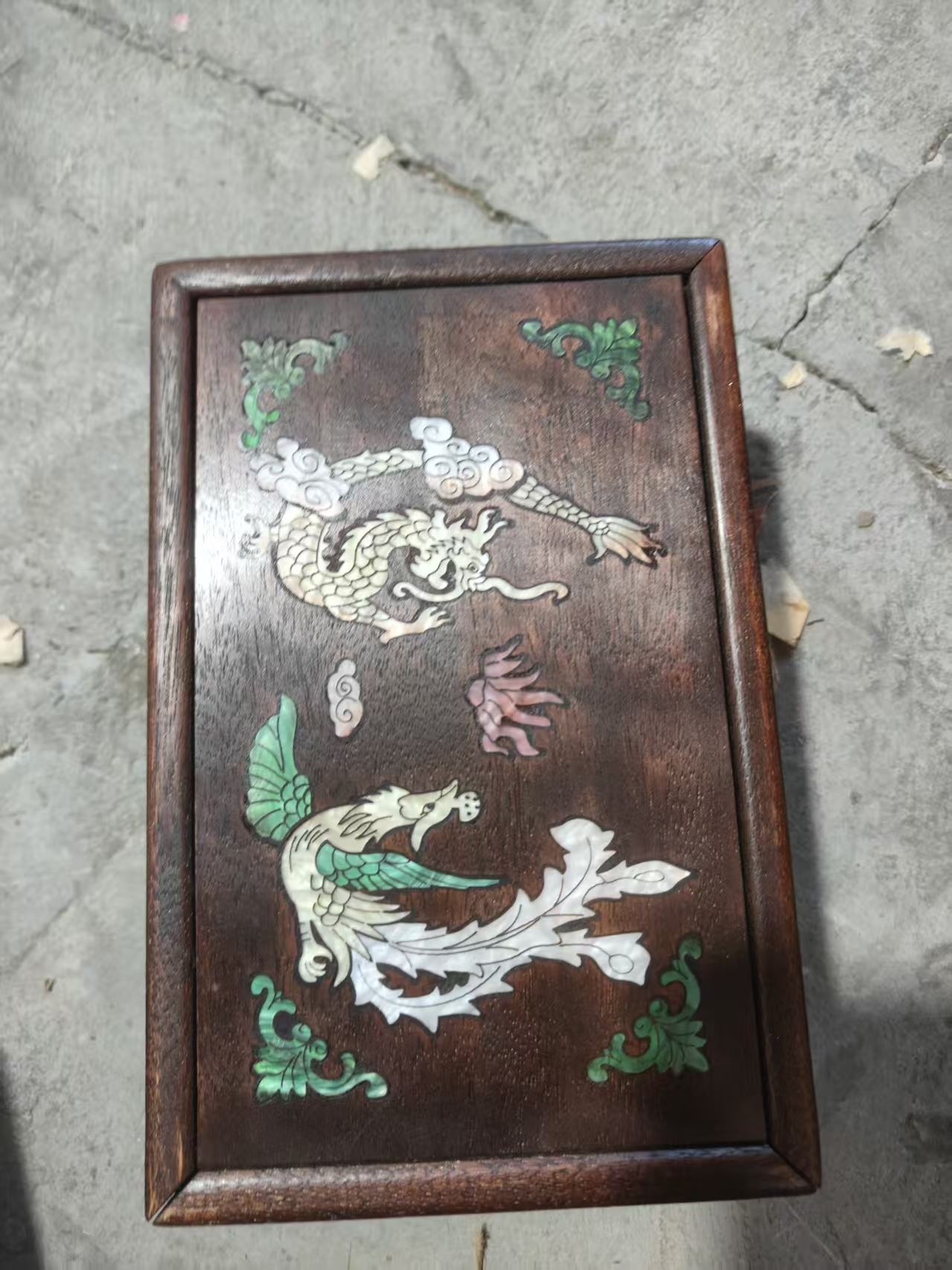 精品摆件闷大红实木盒摆件