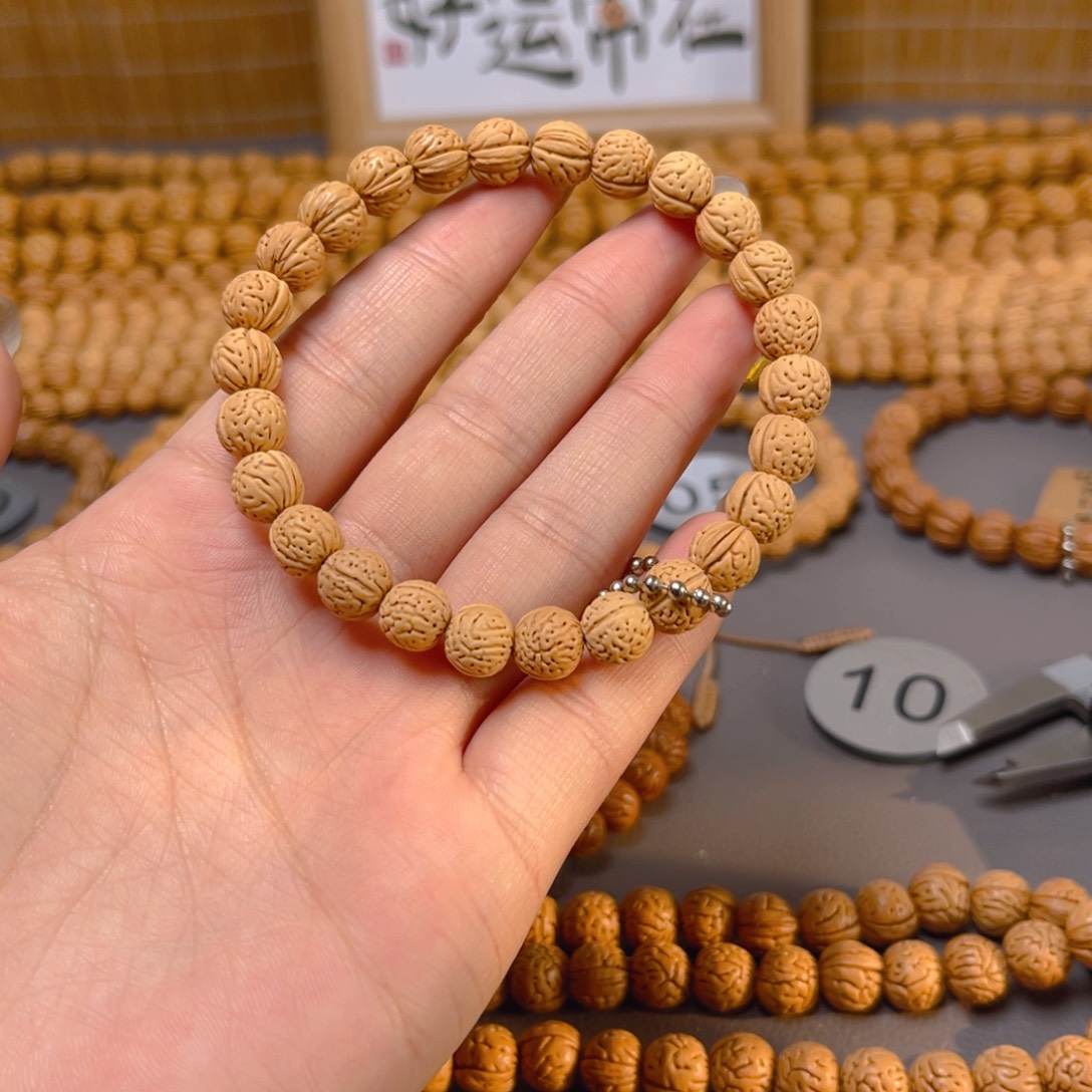 蠡***子桃核吊坠桃核手串
