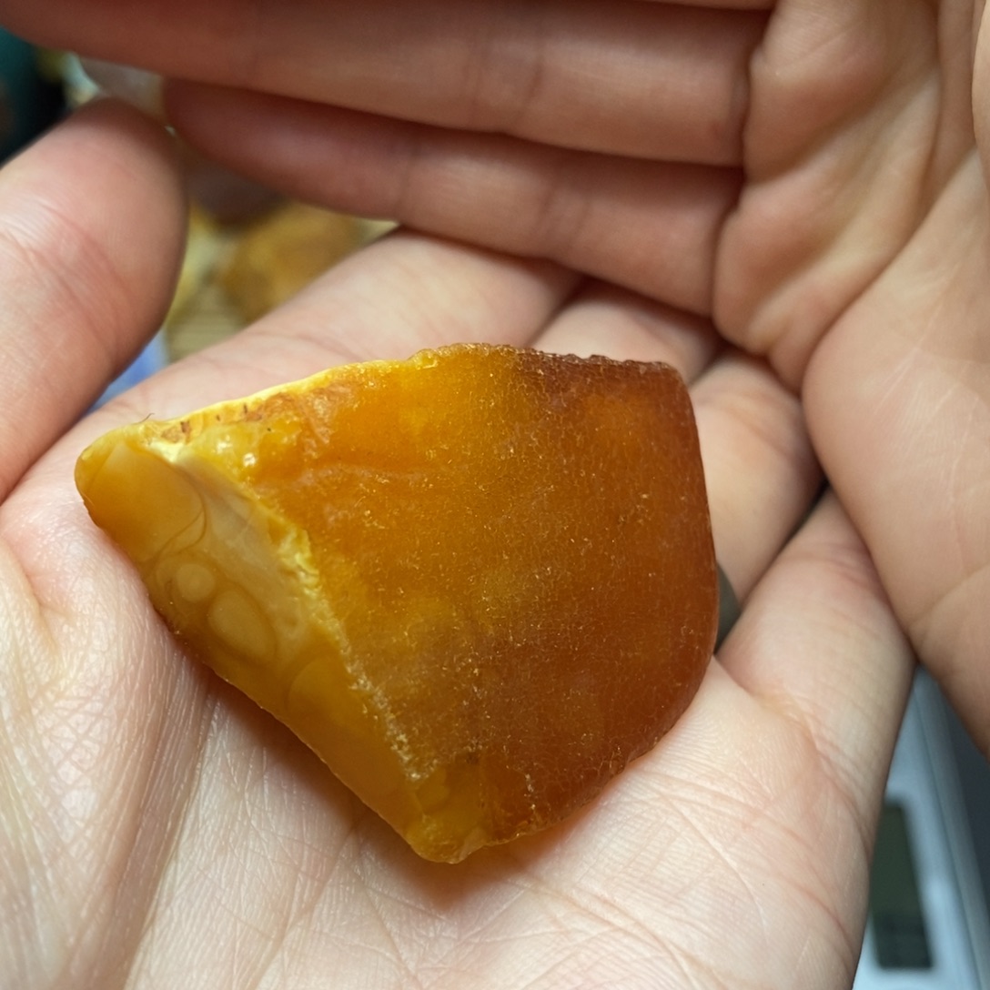 定制琥珀未镶嵌陈