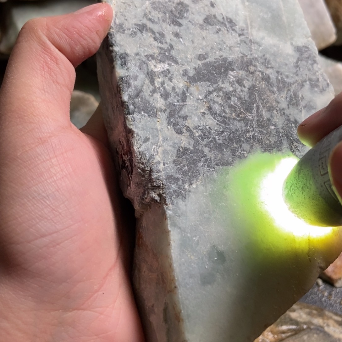 未镶嵌挂件翡翠天然翡翠