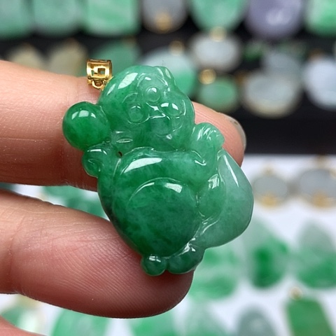 翡翠吊坠(不含链)18K金镶嵌