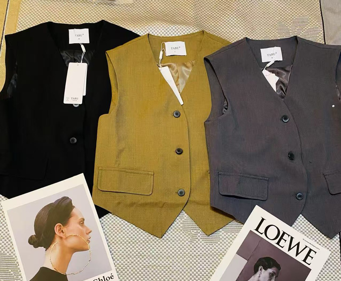 韩版时尚洋气潮流休闲坎肩无袖背心马夹女装2025秋季新款