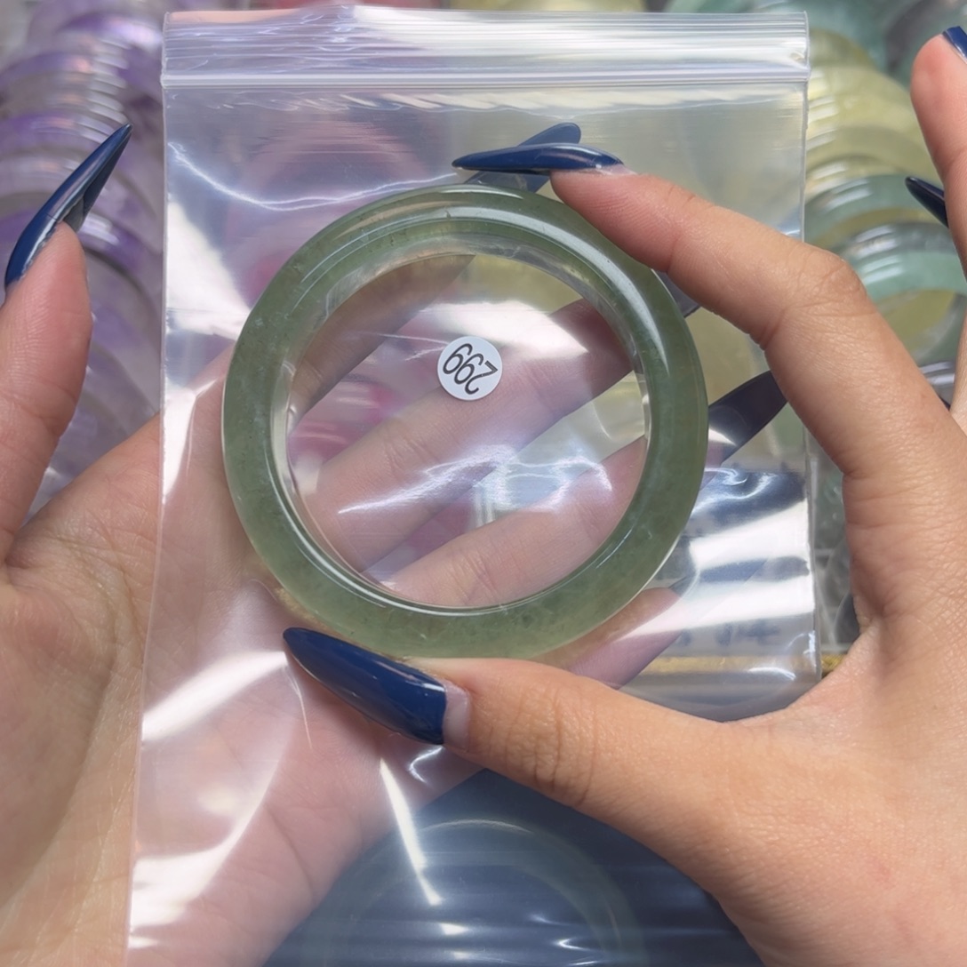 白***狐水晶手镯未镶嵌手镯