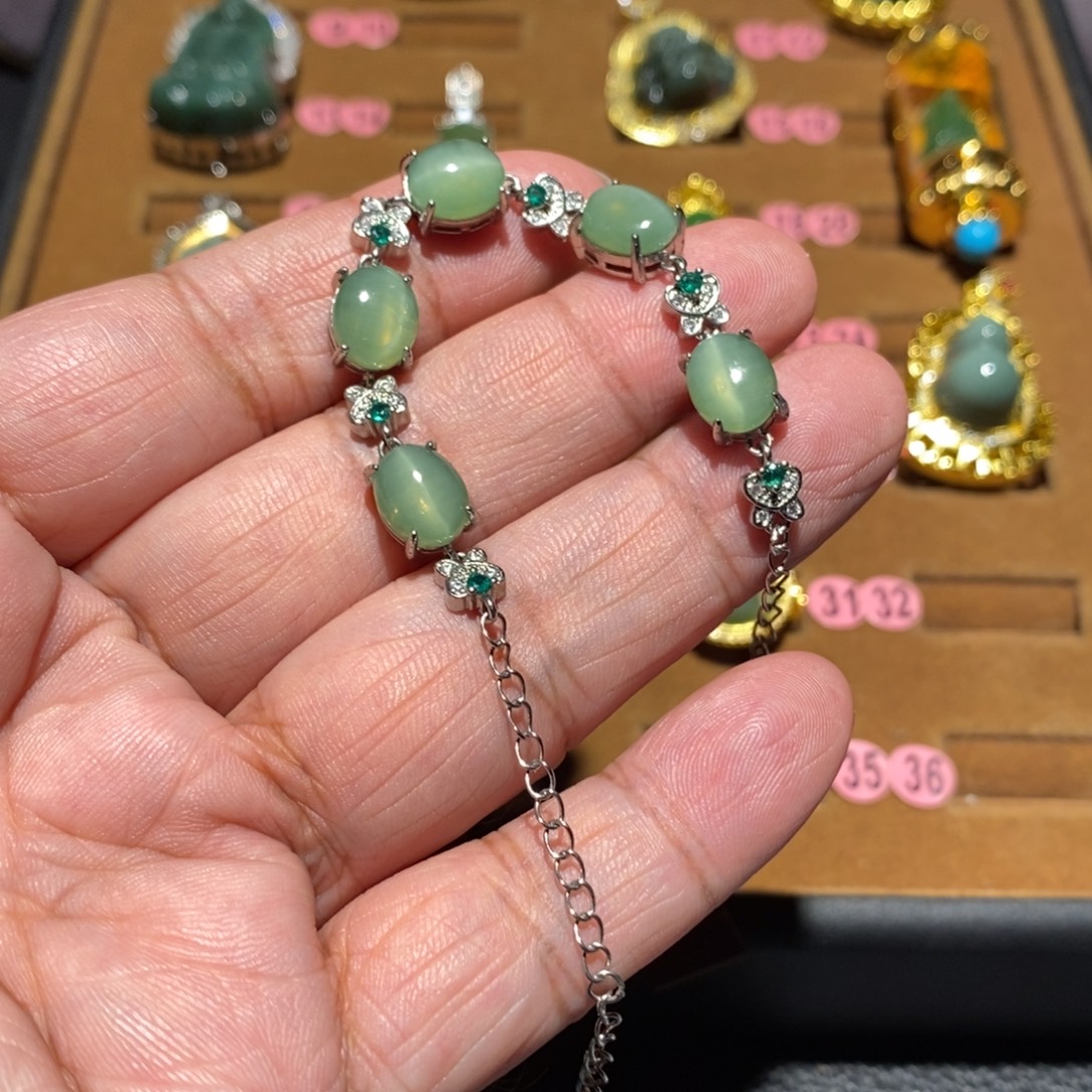 和田玉未镶嵌手链