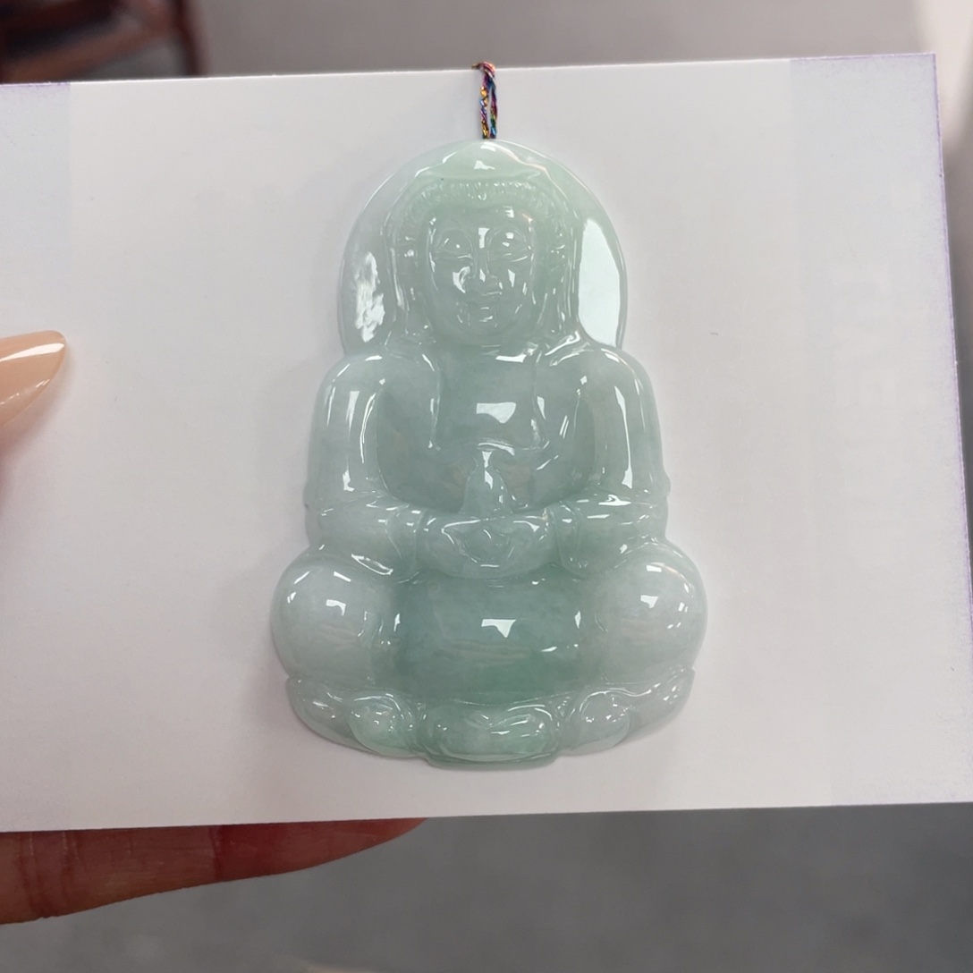 翡翠颈饰未镶嵌观音
